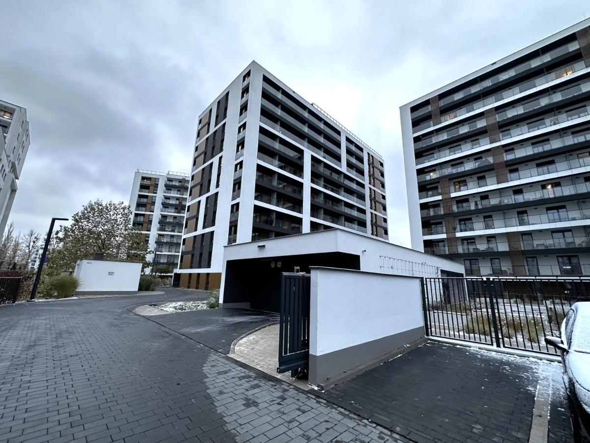 Apartament Lotnisko Chopina Warsaw Airport Buitenkant foto