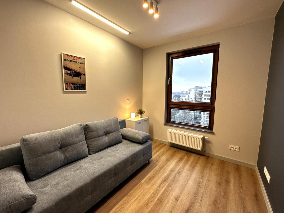 Apartament Lotnisko Chopina Warsaw Airport Buitenkant foto
