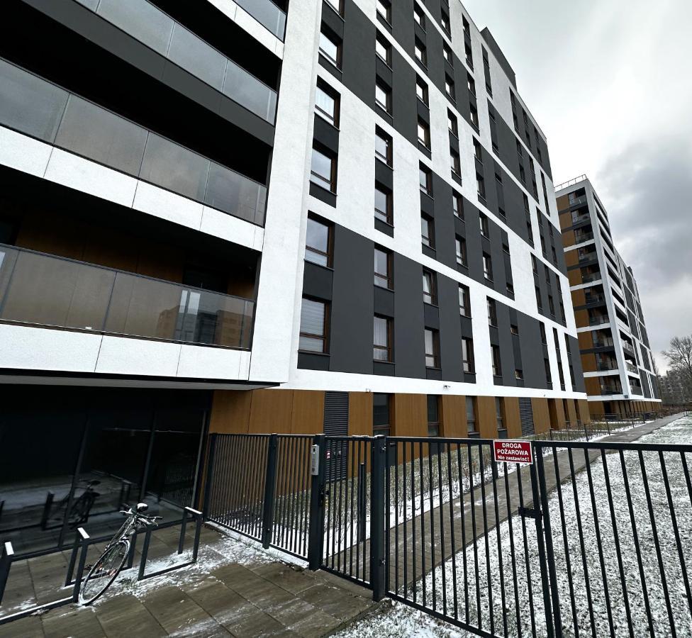 Apartament Lotnisko Chopina Warsaw Airport Buitenkant foto