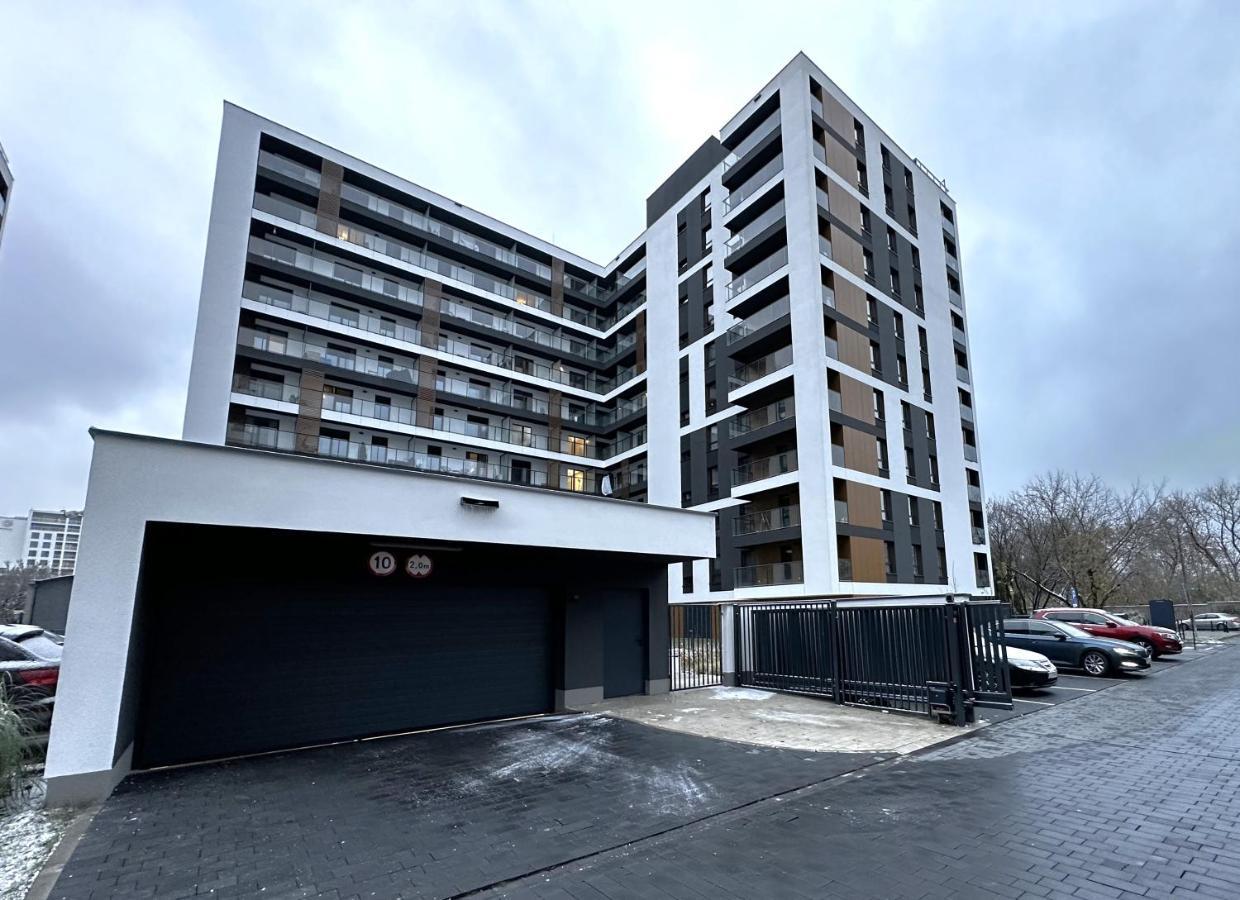 Apartament Lotnisko Chopina Warsaw Airport Buitenkant foto