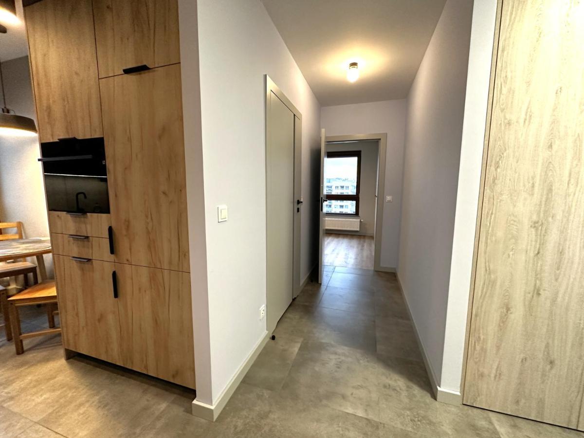 Apartament Lotnisko Chopina Warsaw Airport Buitenkant foto